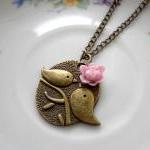 Kissing Couple Pendant - Bi..