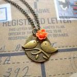 Kissing Couple Pendant - Bi..