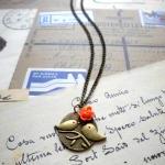 Kissing Couple Pendant - Bi..