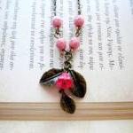 Leaf Pendant with Pink Glas..