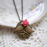 Kissing Couple Pendant - Bi..