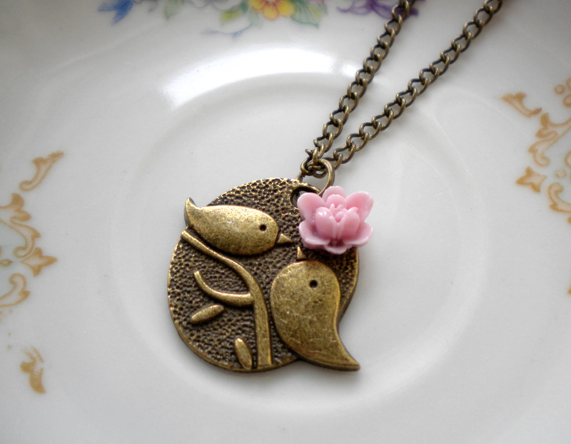 Kissing Couple Pendant - Bird Necklace - Lilac Flower Necklace 